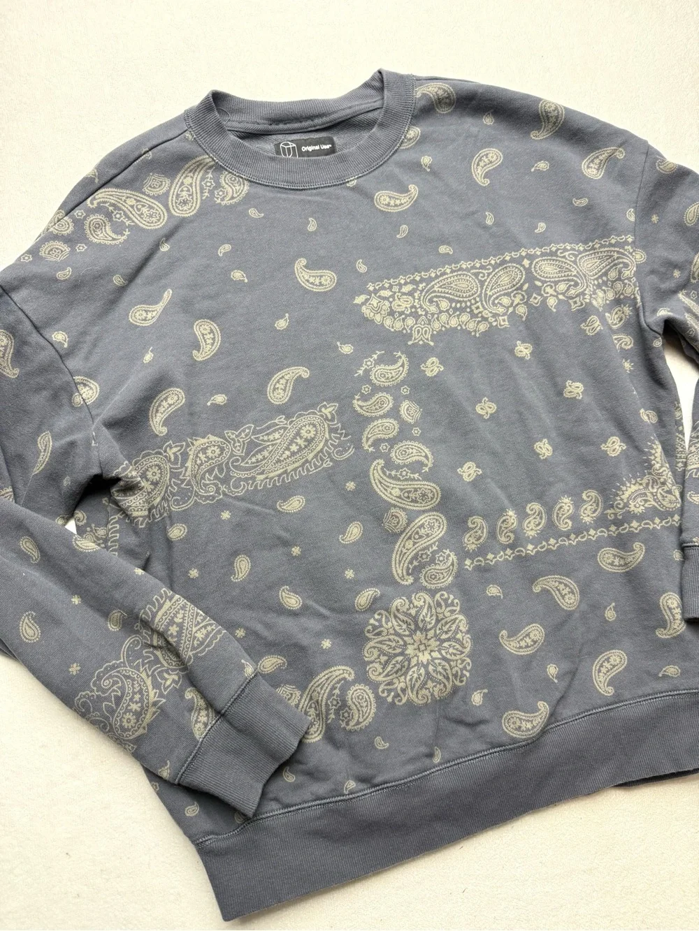 Original Use Gray Crewneck Sweater with Cream Paisley Print